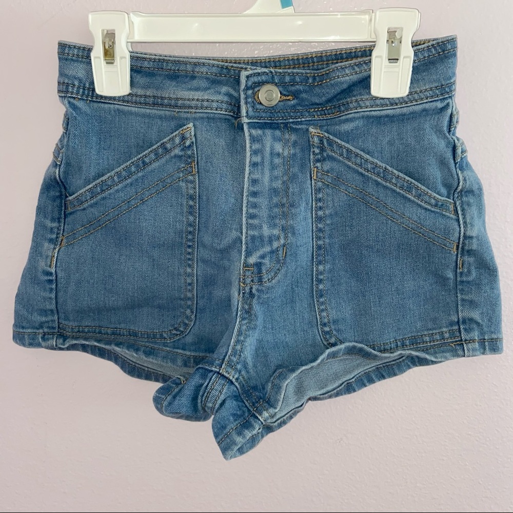 lottie moss shorts (pacsun brand)
